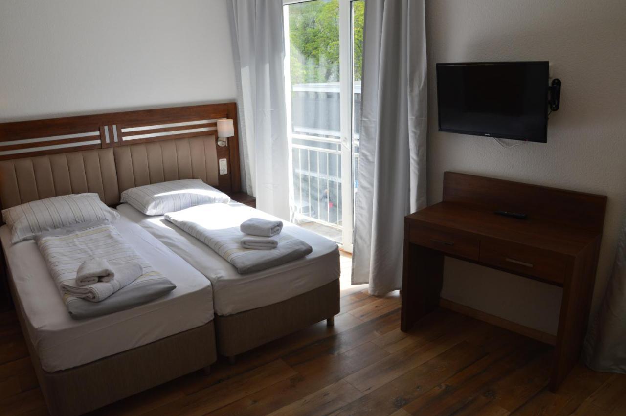 Hotel Colonia ภายนอก รูปภาพ