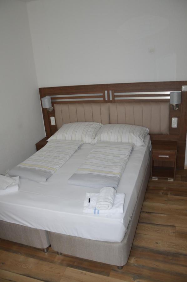 Hotel Colonia ภายนอก รูปภาพ
